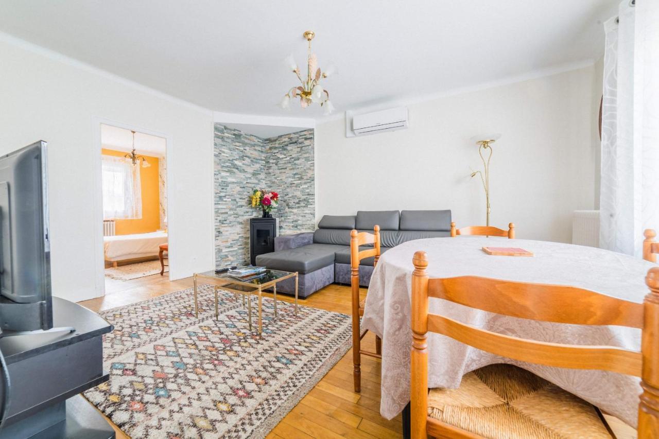 Les Rosiers - Maison Avec Jacuzzi Brive-la-Gaillarde Extérieur photo