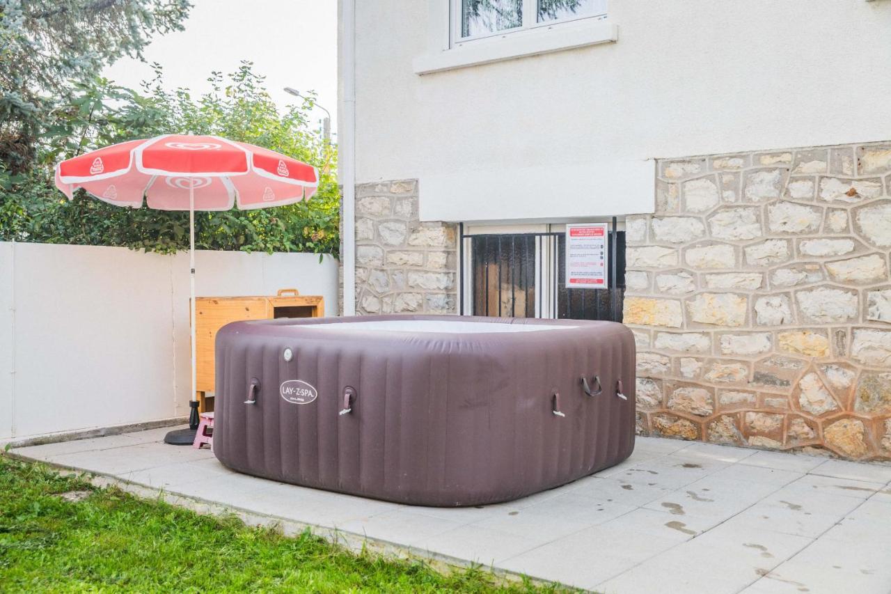 Les Rosiers - Maison Avec Jacuzzi Brive-la-Gaillarde Extérieur photo