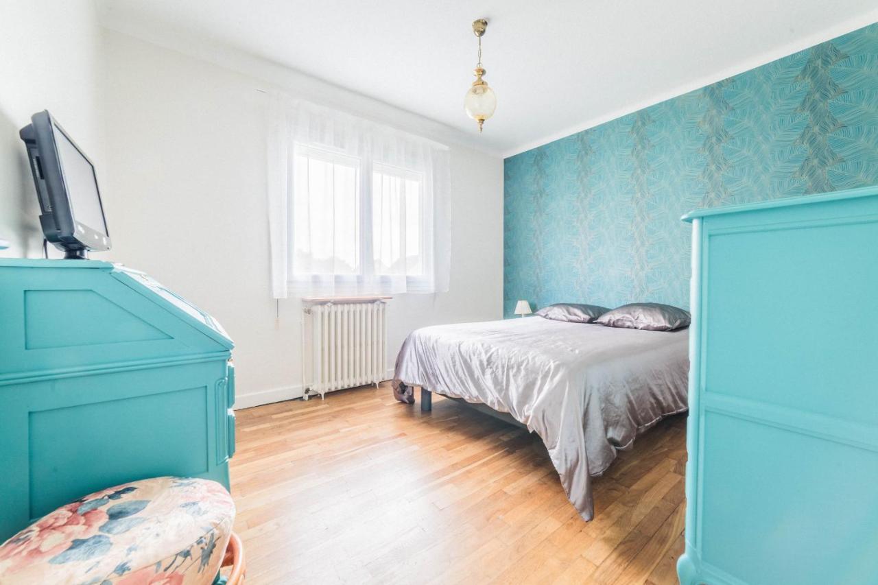 Les Rosiers - Maison Avec Jacuzzi Brive-la-Gaillarde Extérieur photo