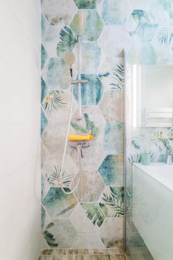 Les Rosiers - Maison Avec Jacuzzi Brive-la-Gaillarde Extérieur photo